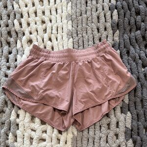 Lululemon Speed Up Low Rise 2.5” Shorts Pink Dusty Rose Size 6 Lined